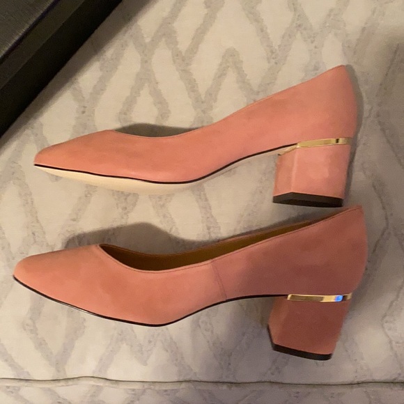 Talbots suede Parisian clay heels - Picture 3 of 7